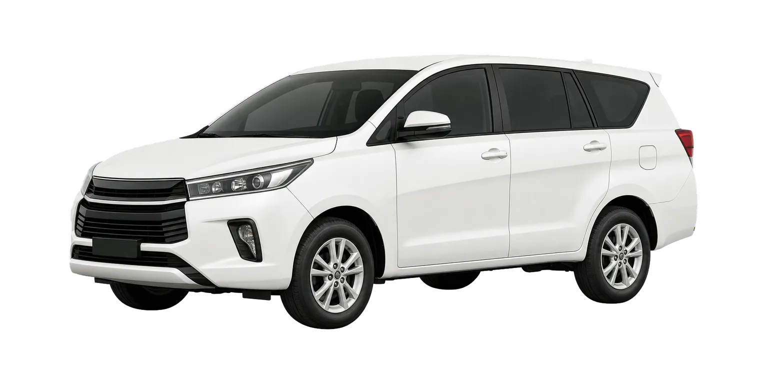 Toyota Innova Venturer 2021 또는 동급